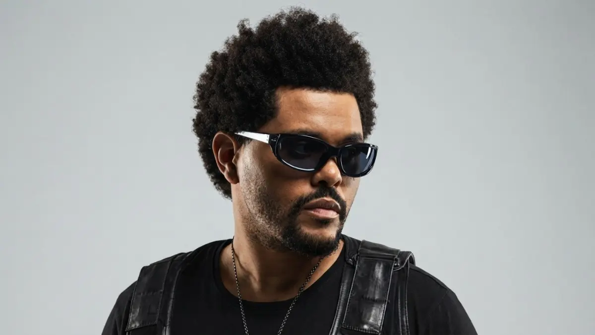The Weeknd siap menggelar konser dua hari di Jakarta pada 26–27 September 2026 lewat rangkaian After Hours Til Dawn Stadium Tour.