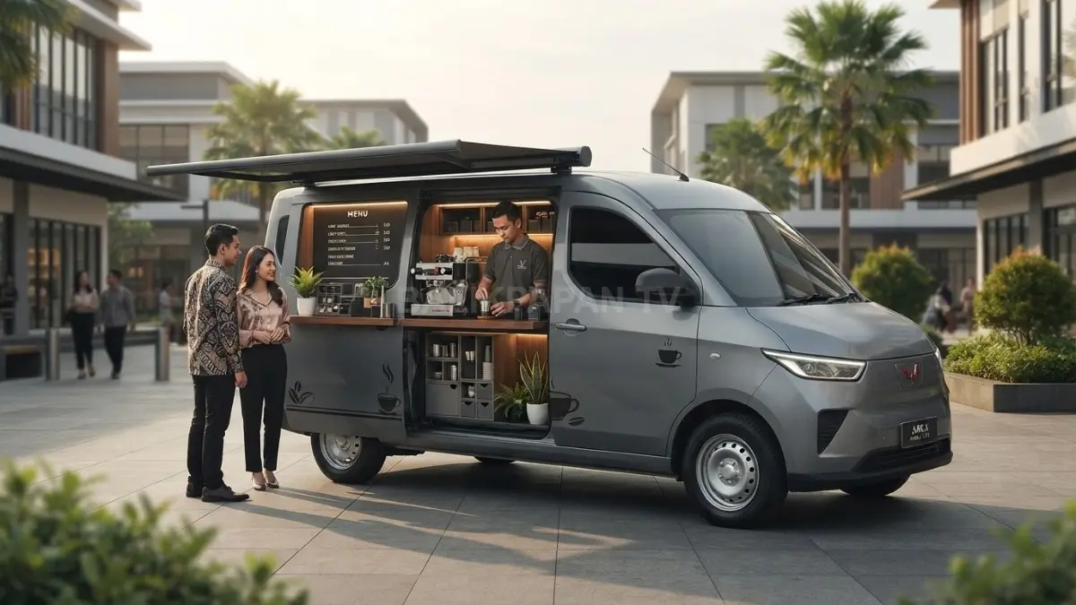 Konsep Wuling Mitra EV sebagai cafe mobile dengan pintu geser terbuka dan coffee bar compact di ruang kargo.