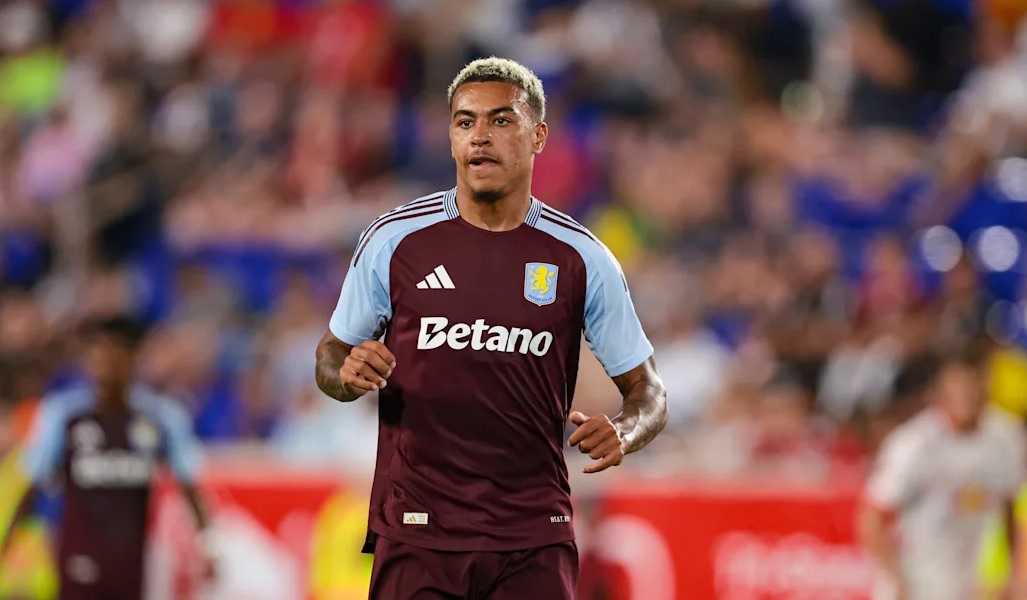 Demi mematangkan persiapan menghadapi ketatnya kompetisi Premier League 2025/2026, Chelsea berencana menambah amunisi dengan mendatangkan Morgan Rogers dari Aston Villa.