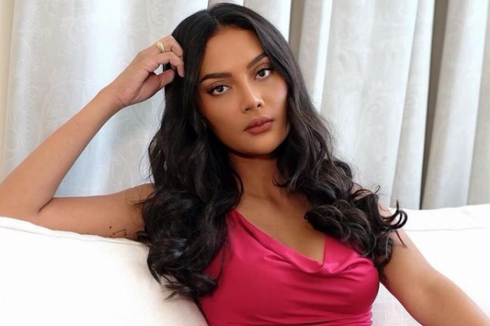 Erika Carlina