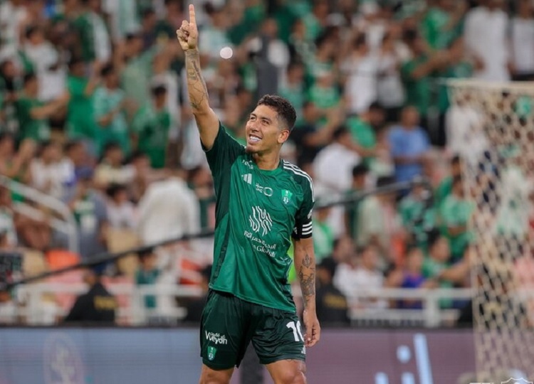 Roberto Firmino saat membela Al Ahli. (Sumber: X/@ALAHLI_FCEN)