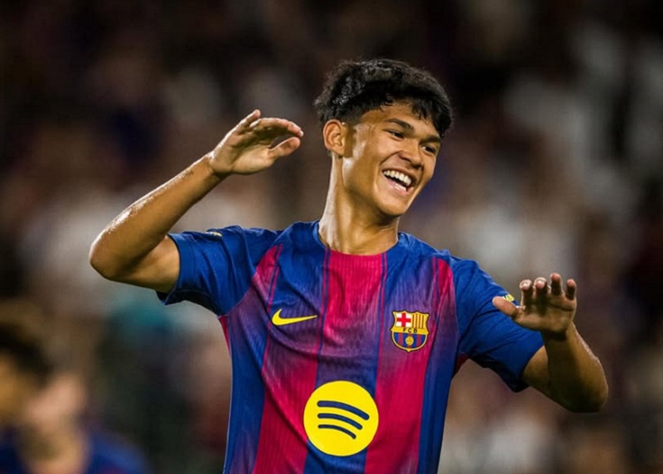 Pedro Fernandez Sarmiento atau Dro, wonderkid yang mencetak gol pada debutnya bersama tim senior Barcelona saat melawan tim Jepang, Vissel Kobe, pada Minggu (27/7). (Sumber: Instagram @fcbmasia)