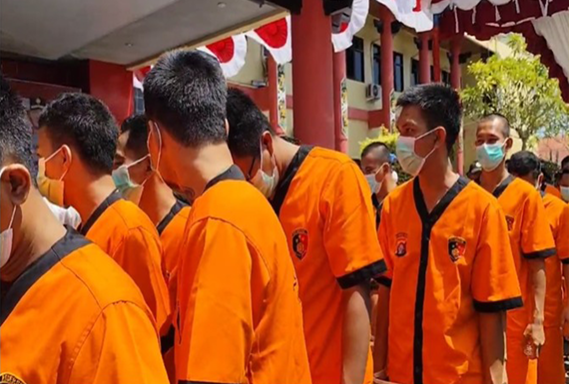 Pelaku penyalahgunaan narkoba.