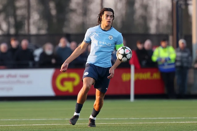 Bek muda Manchester City, Jahmai Simpson-Pusey. (Sumber: Getty Images)