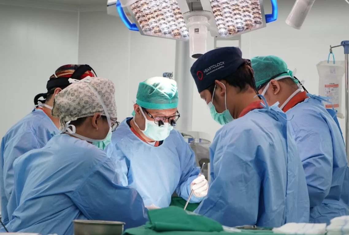 Tim dokter Heartology Cardiovascular Hospital menangani pasien Diseksi aorta. (Heartology Cardiovascular Hospital)