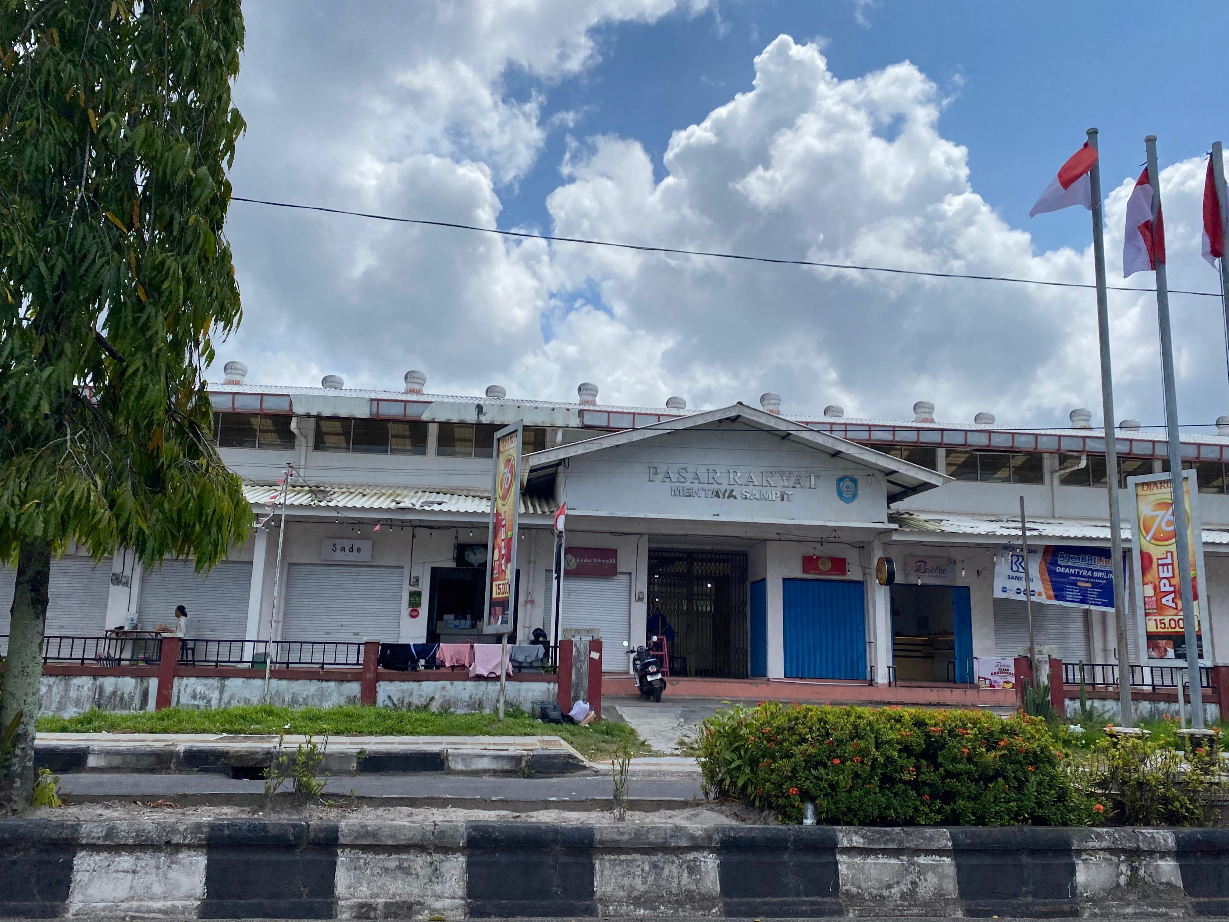 Kios Pasar Mentaya Sampit.