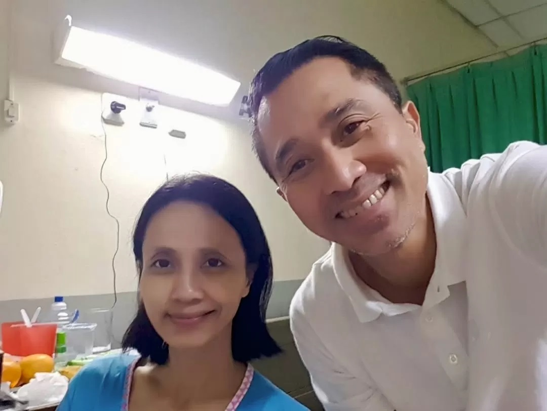 Luqman Sardi bersama Santi Sardi.