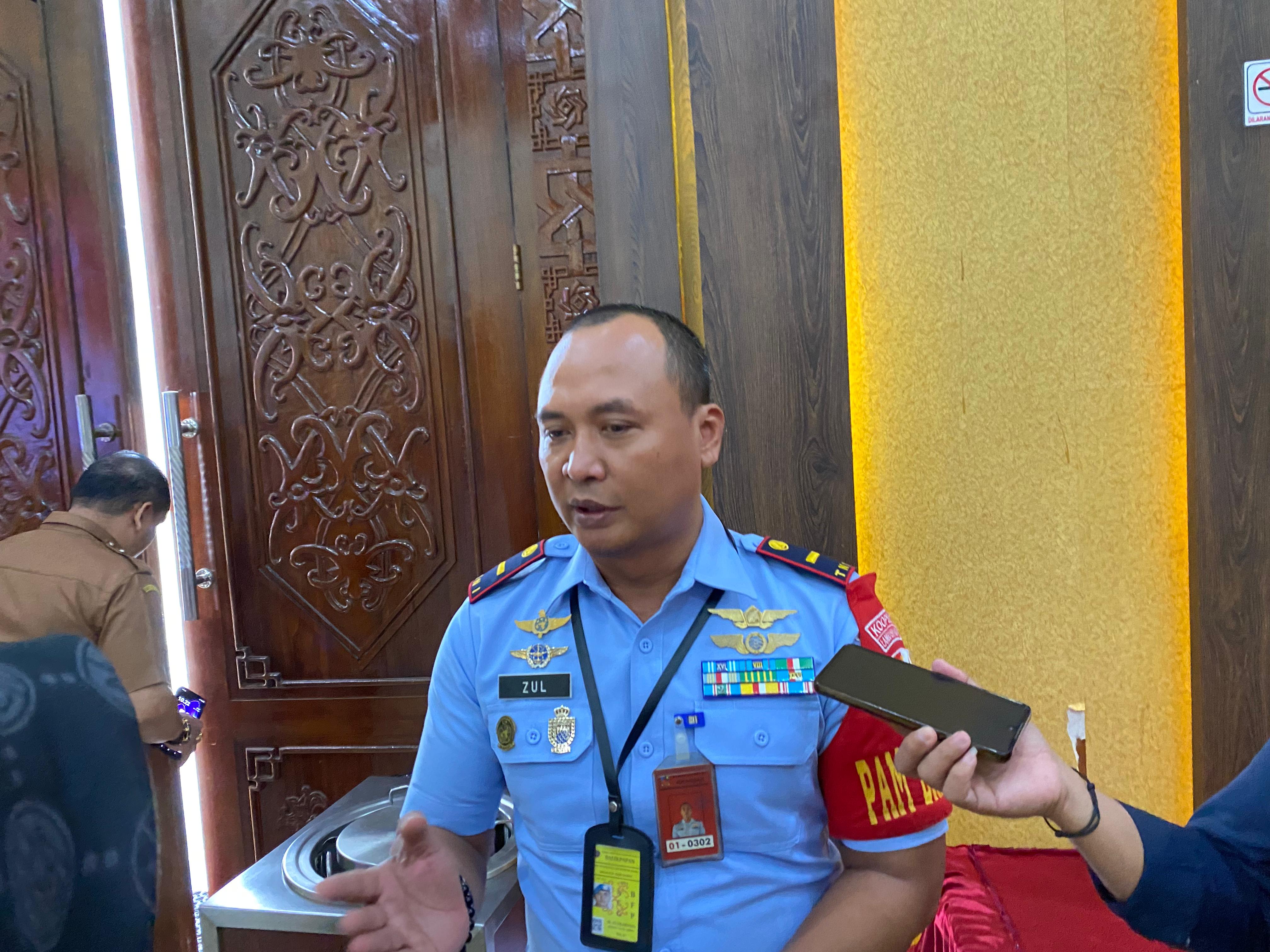 Letnan Zulkarnain, Komandan Pos (Danpos) Angkatan Udara di Sampit.