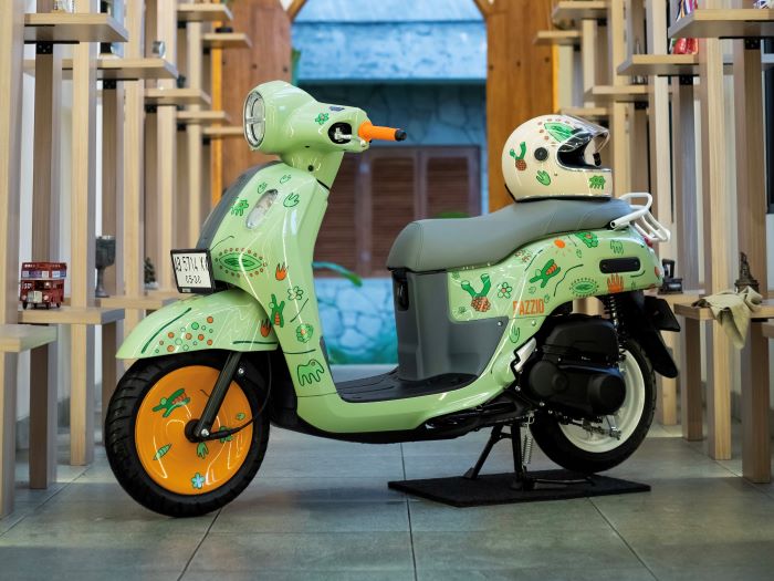 KALCER: Sentuhan modifikasi ringan yang disesuaikan dengan karakter pengendaranya bisa membuat skutik dengan desain retro modern ini jadi terlihat stand-out sekaligus &ldquo;kalcer&rdquo;.