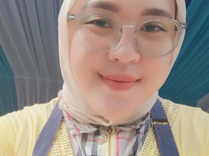 Dea Permata Karisma.