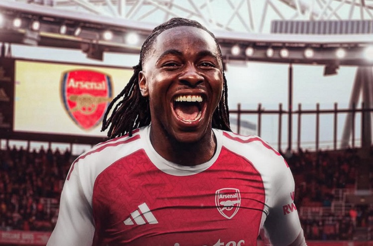 Eberechi Eze dikabarkan sudah meneken kontrak dengan Arsenal. (Sumber: Instagram @433)