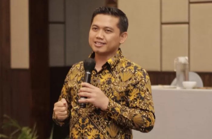 Dwi Hartono