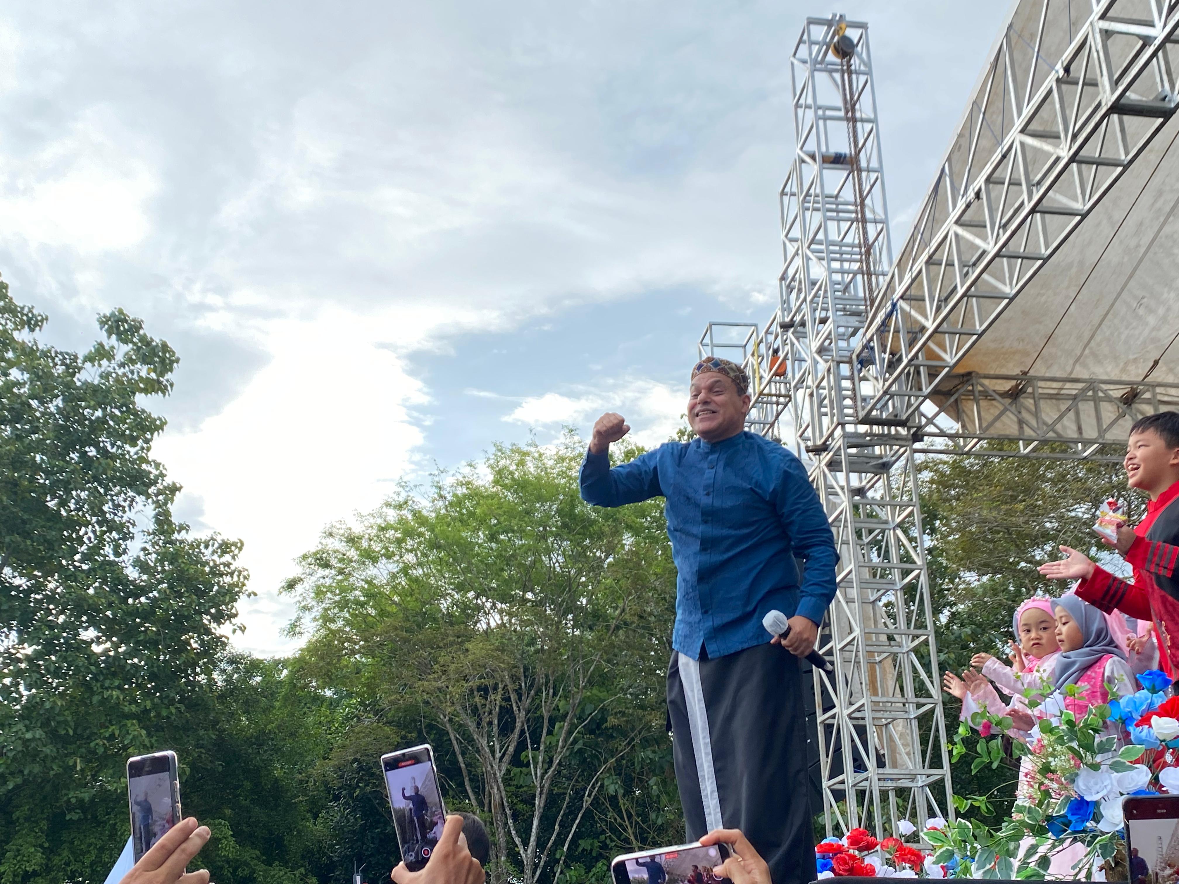 Haddad Alwi Gema Selawat di Sampit.MIFTAH/KALTENG POS