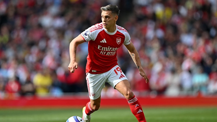 Leandro Trossard, winger Arsenal. (Sumber: Shaun Botterill/GettyImages)