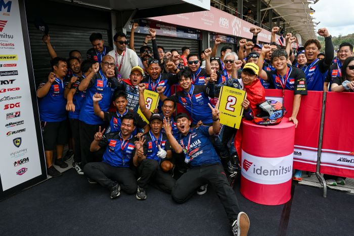 JUARA: Double podium Yamaha Racing Indonesia melalui Wahyu Nugroho dan M Faerozi di seri 4 ARRC Mandalika 2025 (2)