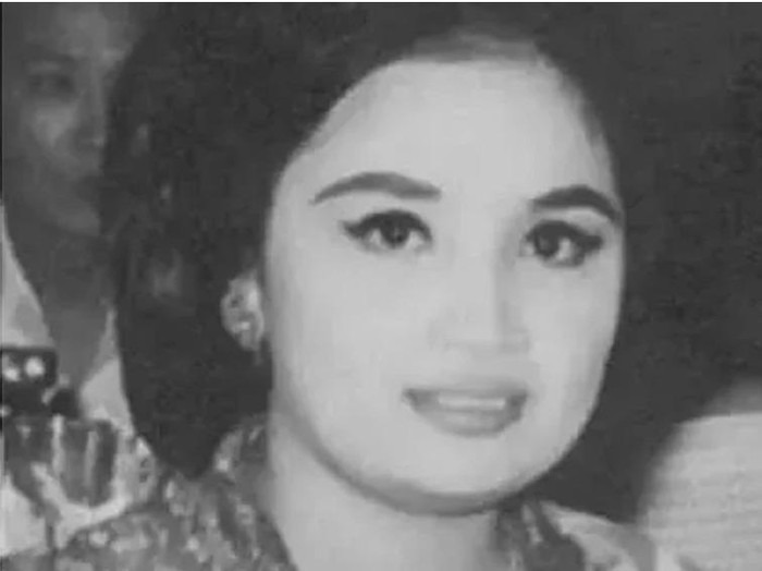 Istri ke-7 Presiden RI Yurike Sanger.