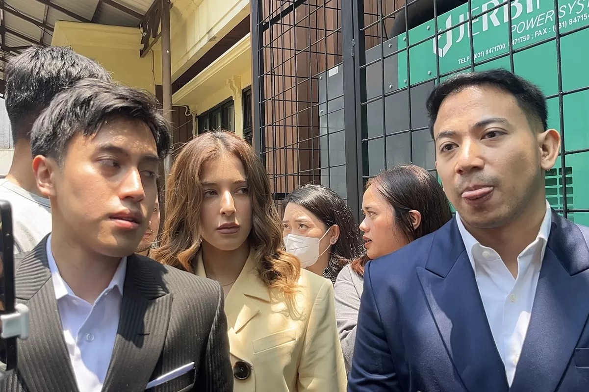 Tasya Farasya saat menghadiri sidang mediasi perceraian, Rabu (24/9/2025).