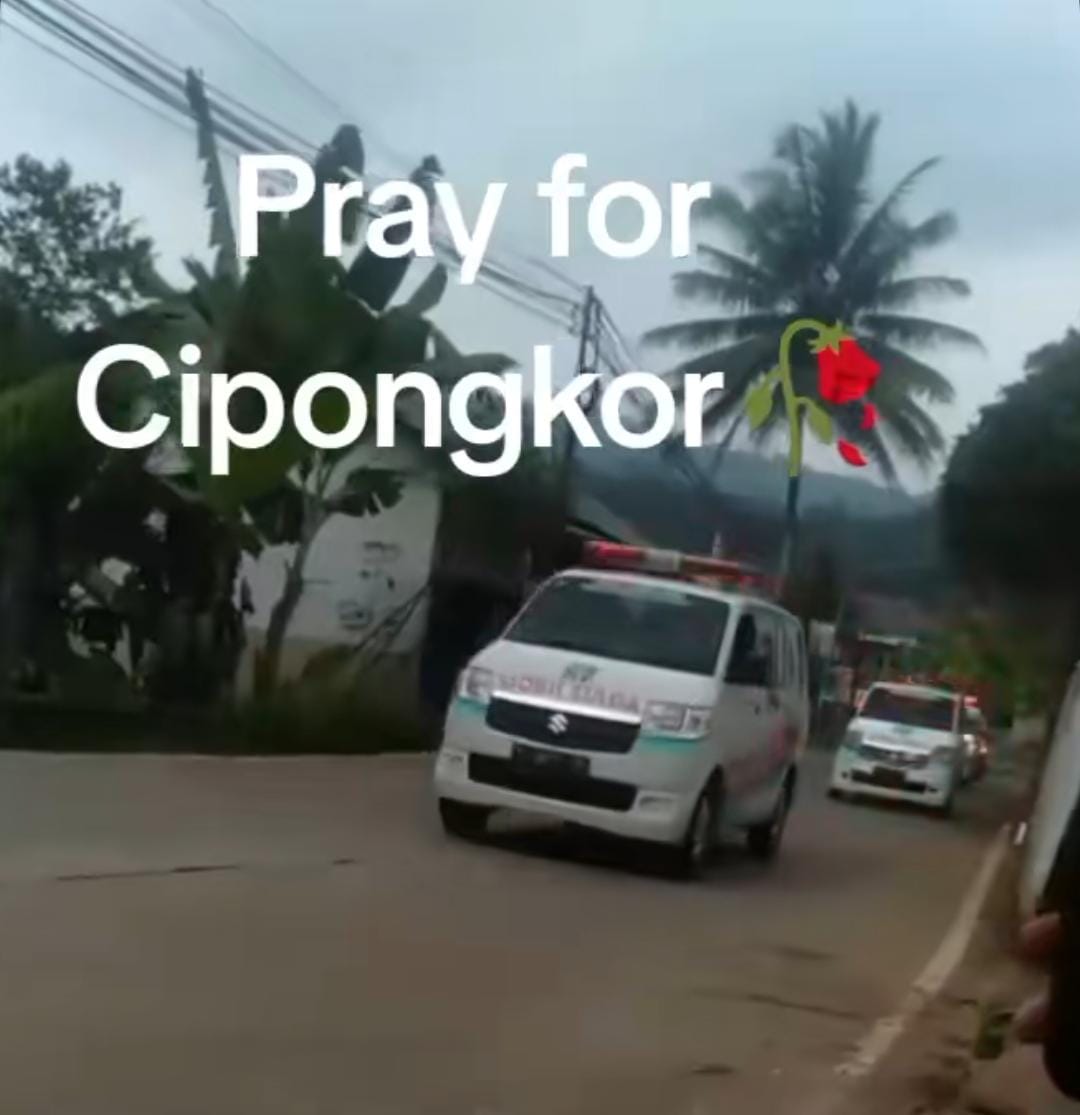 Tangkapan layar video-video di media sosial TikTok beberapa anak keracunan MBG.