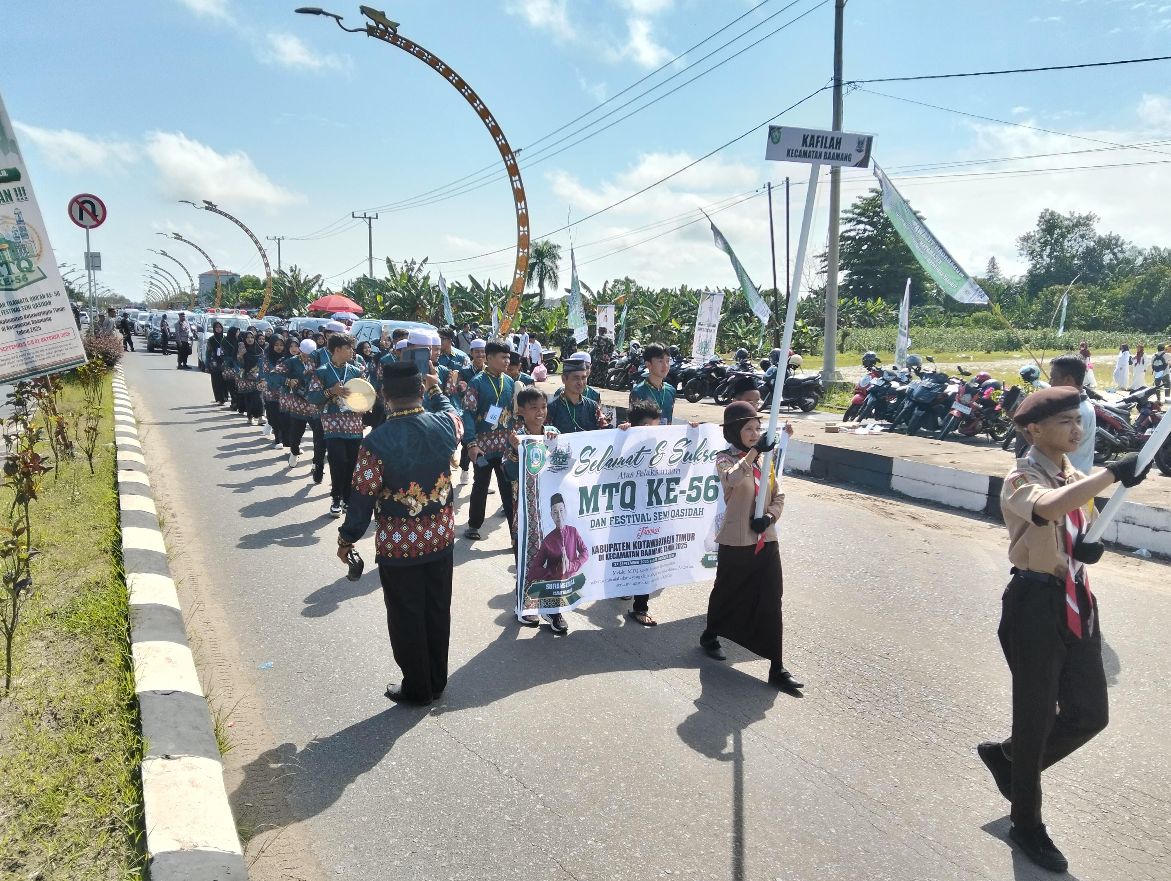 Pawai Taaruf menjelang pembukaan MTQ Kabupaten Kotim, Sabtu (27/9/2025).