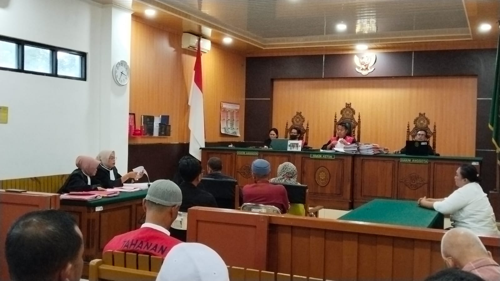 Hesti Wijayanti kembali disidang di Pengadilan Negeri Palangka Raya, Selasa (30/9/2025). AGUS JAYA/KALTENG POS
