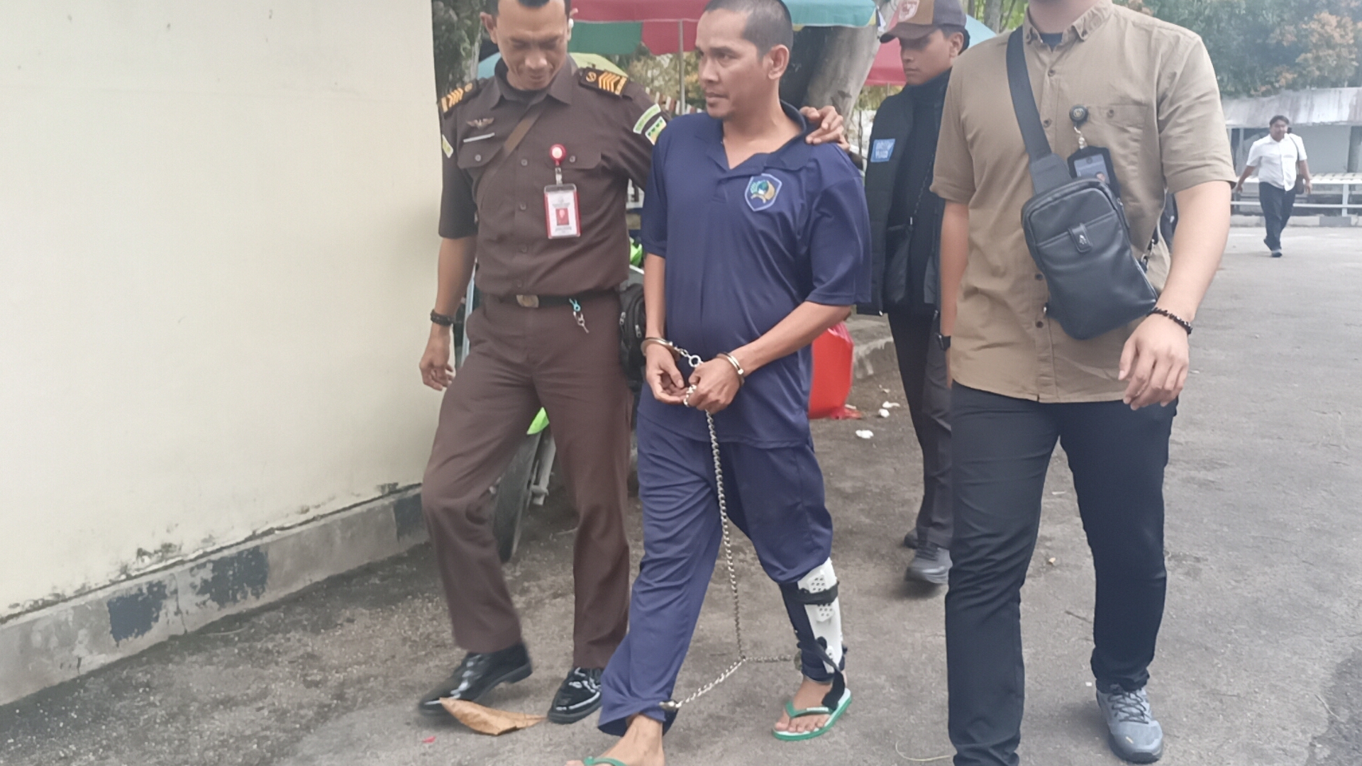 Saleh, terpidana kasus dugaan pencucian uang.AGUS PRAMONO/KALTENG POS