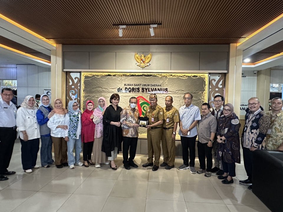 Plt Sekda Kalteng Ir Leonard S Ampung, Plt Direktur RSUD dr Doris Sylvanus, Dr dr Suyuti Syamsul MPPM, menerima kunjungan Komisi IX DPR RI.HUMAS RSDDS