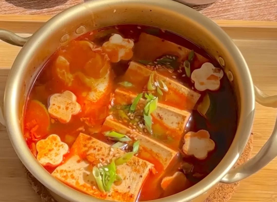 Sundubu-jjigae.