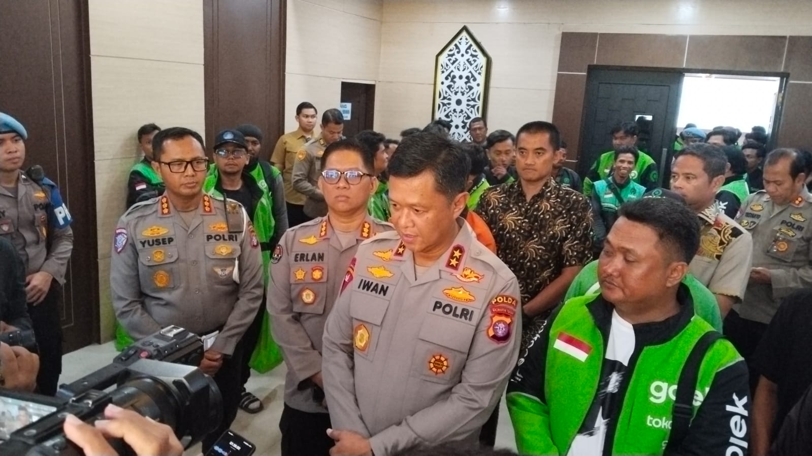 Pertemuan Kapolda Kalteng dan driver ojol.AGUS JAYA/KALTENG POS