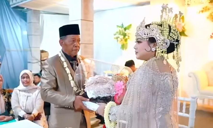 Pernikahan Tarman dengan Shela.