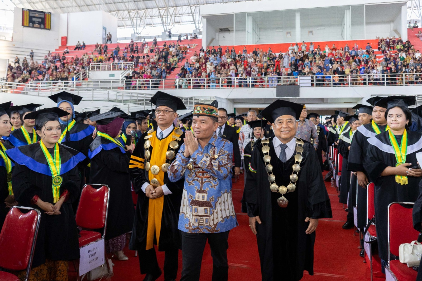 Gubernur Agustiar Sabran menghadiri wisuda mahasiswa UPR.ARIEF PRATHAMA/KALTENG POS