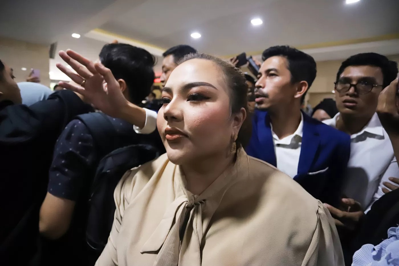 Semua gugatan Lisa Mariana ditolak PN Bandung.