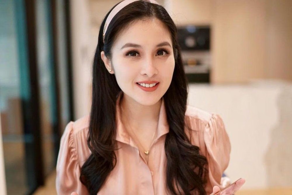 Sandra Dewi.