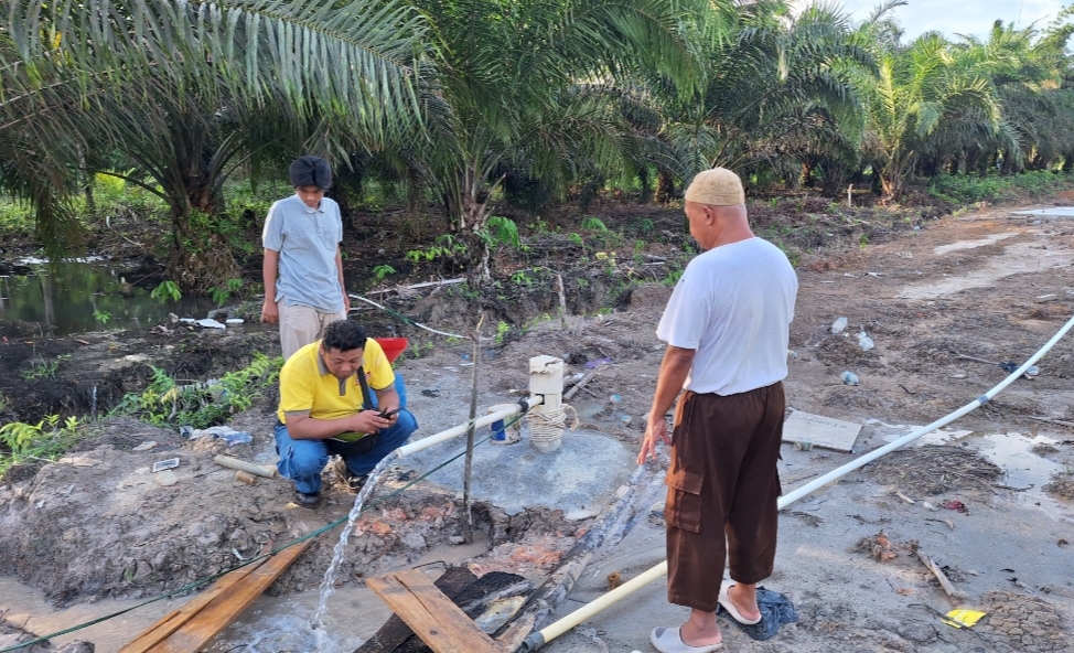 Sumur bor hasil bantuan PT MAS