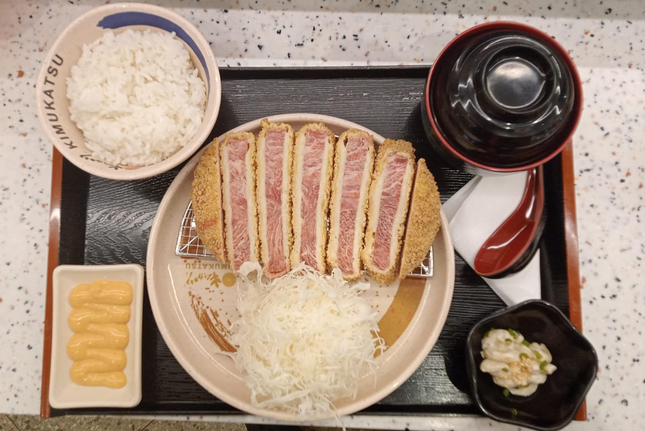 Menu best seller Kimukatsu.
