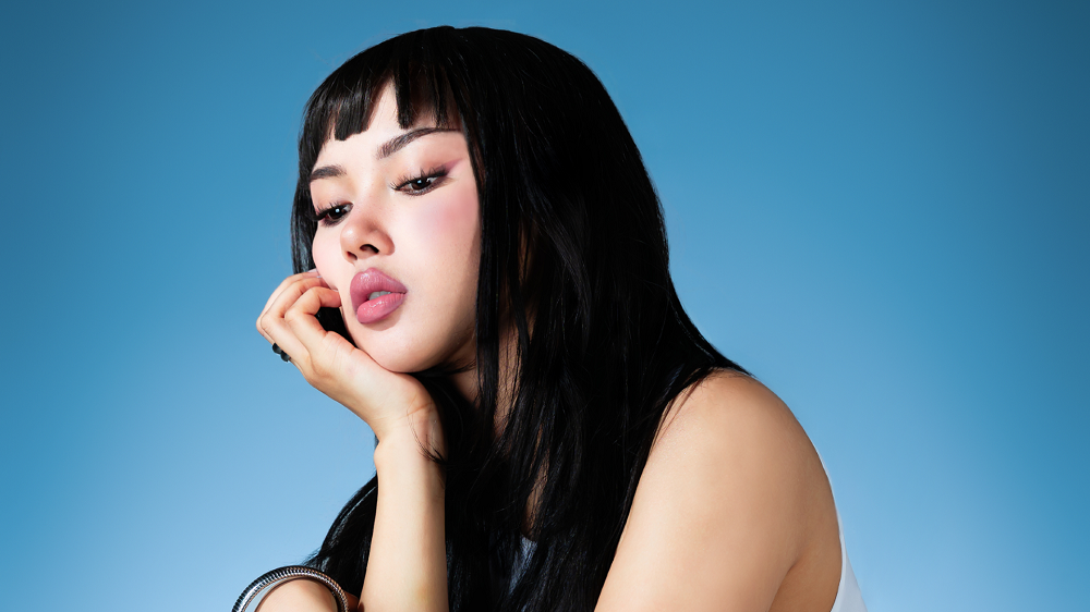 Shakira Jasmine Rilis Album Personal &ldquo;kira&rdquo;. MUSICA STUDIO