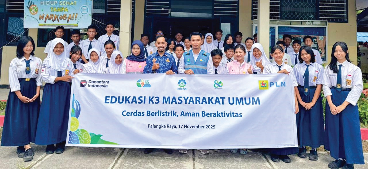 EDUKASI K3: PLN UIP KLB melalui PLN UPP KLB 3 menggelar kegiatan edukasi K3 dan pengetahuan dasar penanggulangan darurat kepada siswa SMPN 6 Palangka Raya, Senin (17/11).