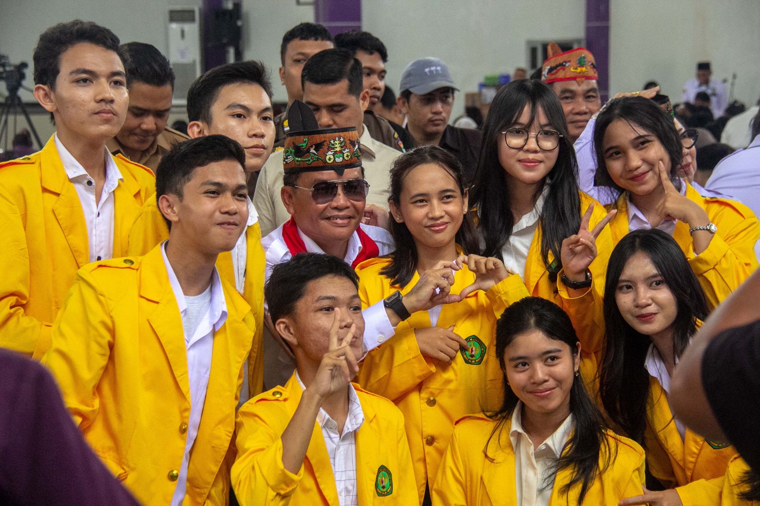 Gubernur bersama para mahasiswa dalam seminar pendidikan.ARIEF PRATHAMA/KALTENG POS