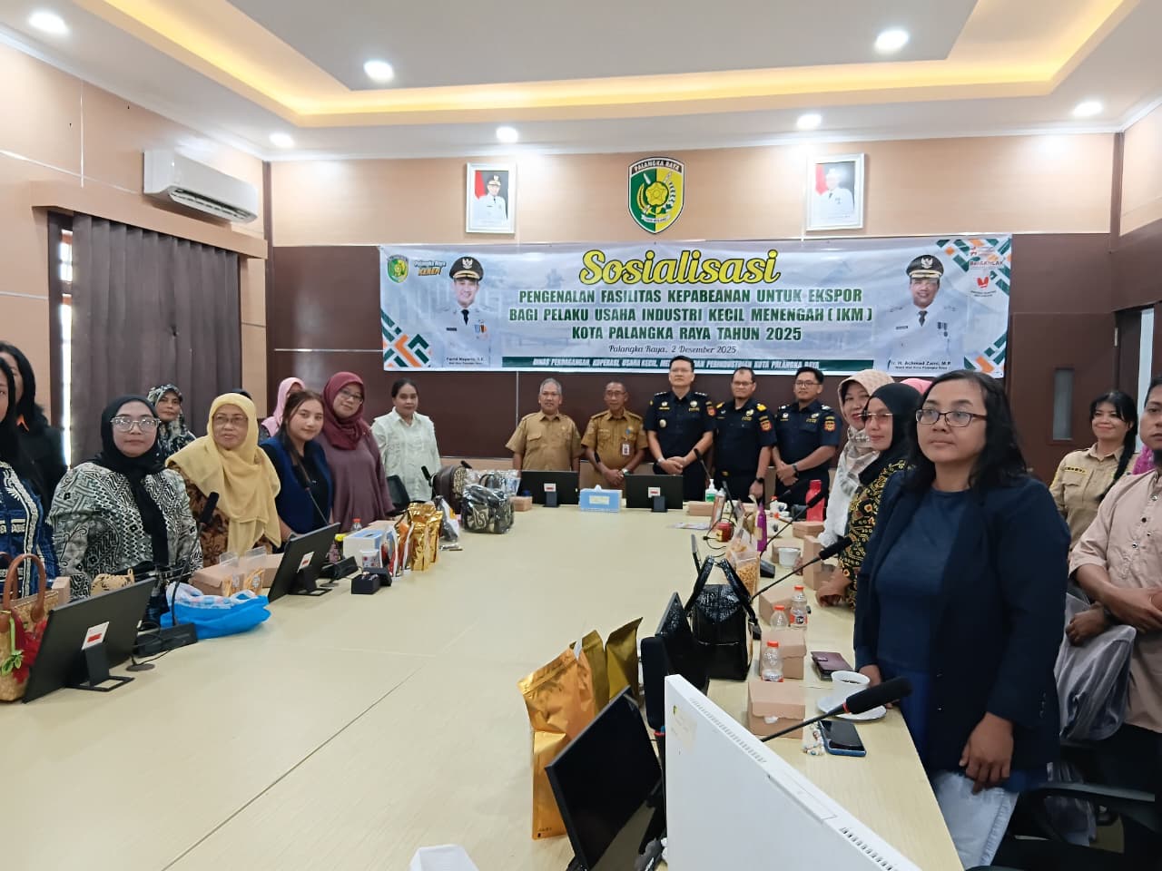 Plt Asisten II Bidang Perekonomian dan Pembangunan Kota Palangka Raya, Samsul Rizal membuka sosialisasi tentang pengenalan Kepabeanan.