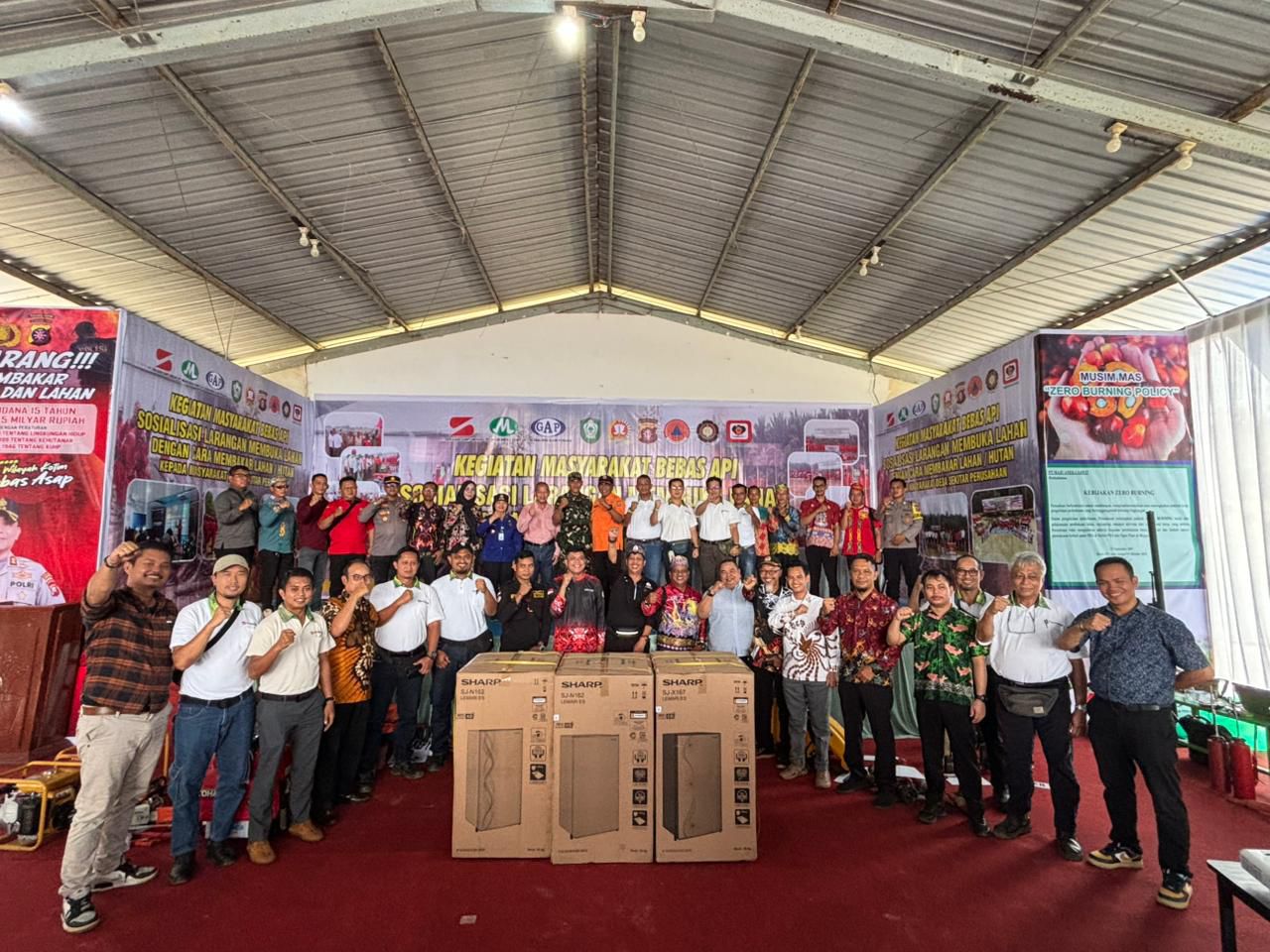 Musim Mas Group saat melakukan sosialisasi Pencegahan dan Penanggulangan Karhutla di lokasi PT MAS Kecamatan Telawang.HUMAS