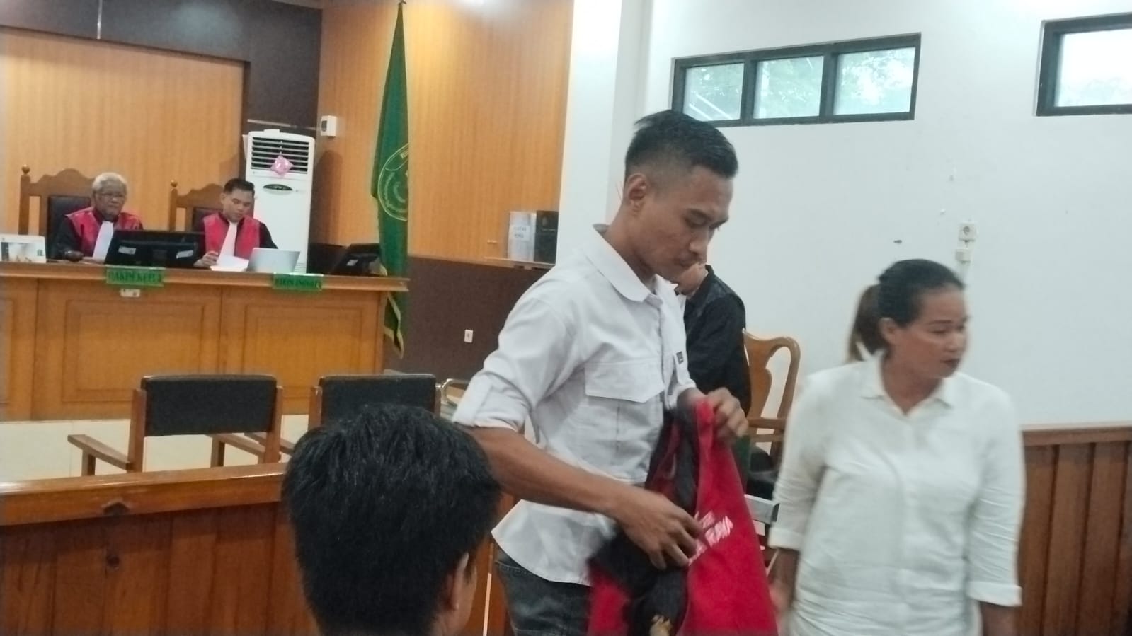 Bambang Purnomo ketika menjalani sidang.AGUS JAYA/KALTENG POS