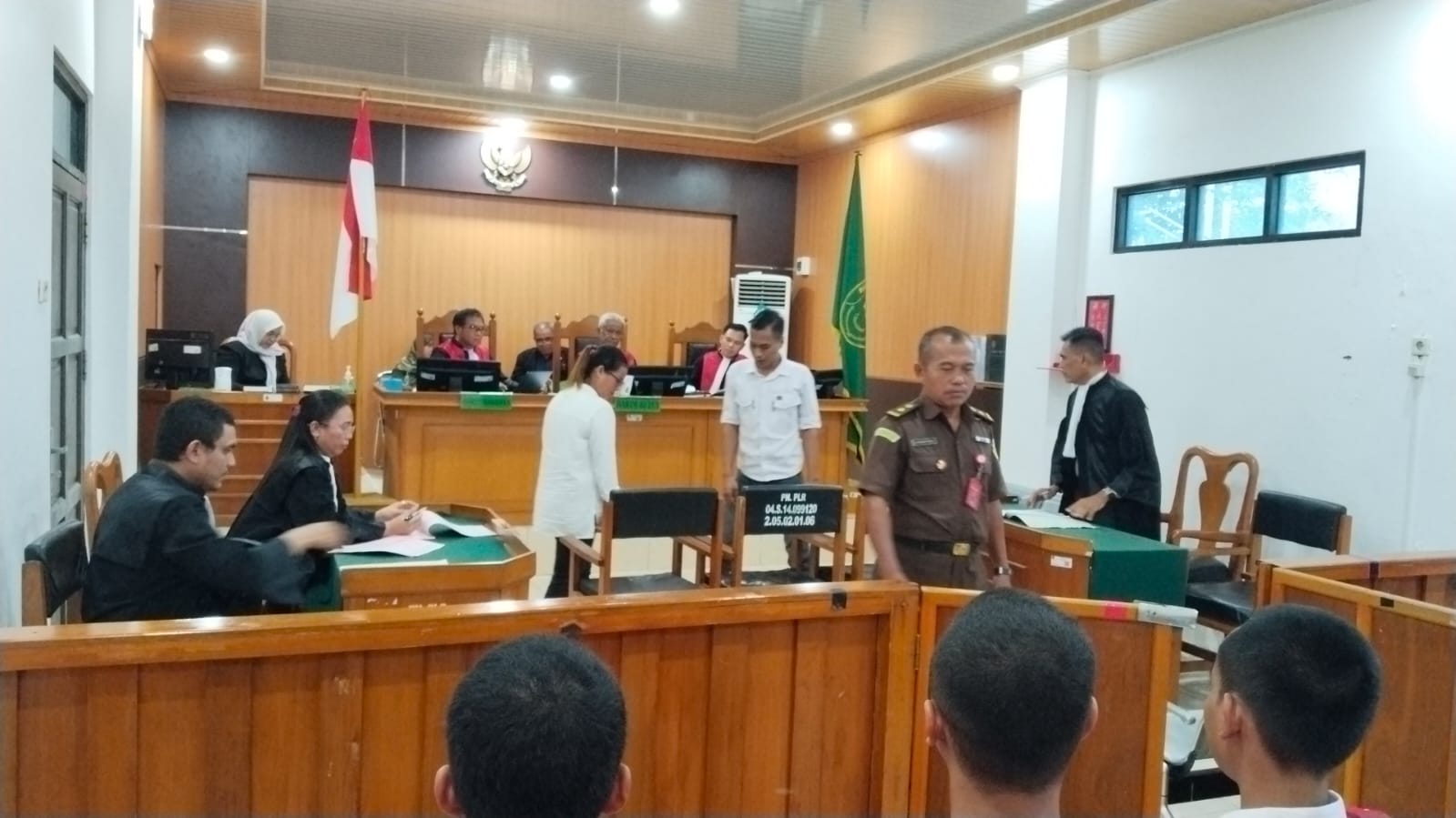 Majelis hakim Pengadilan Negeri Palangka Raya memvonis hukuman oknum polisi.AGUS JAYA/KALTENG POS