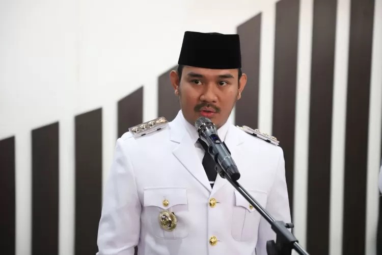 Ade Kuswara Kunang