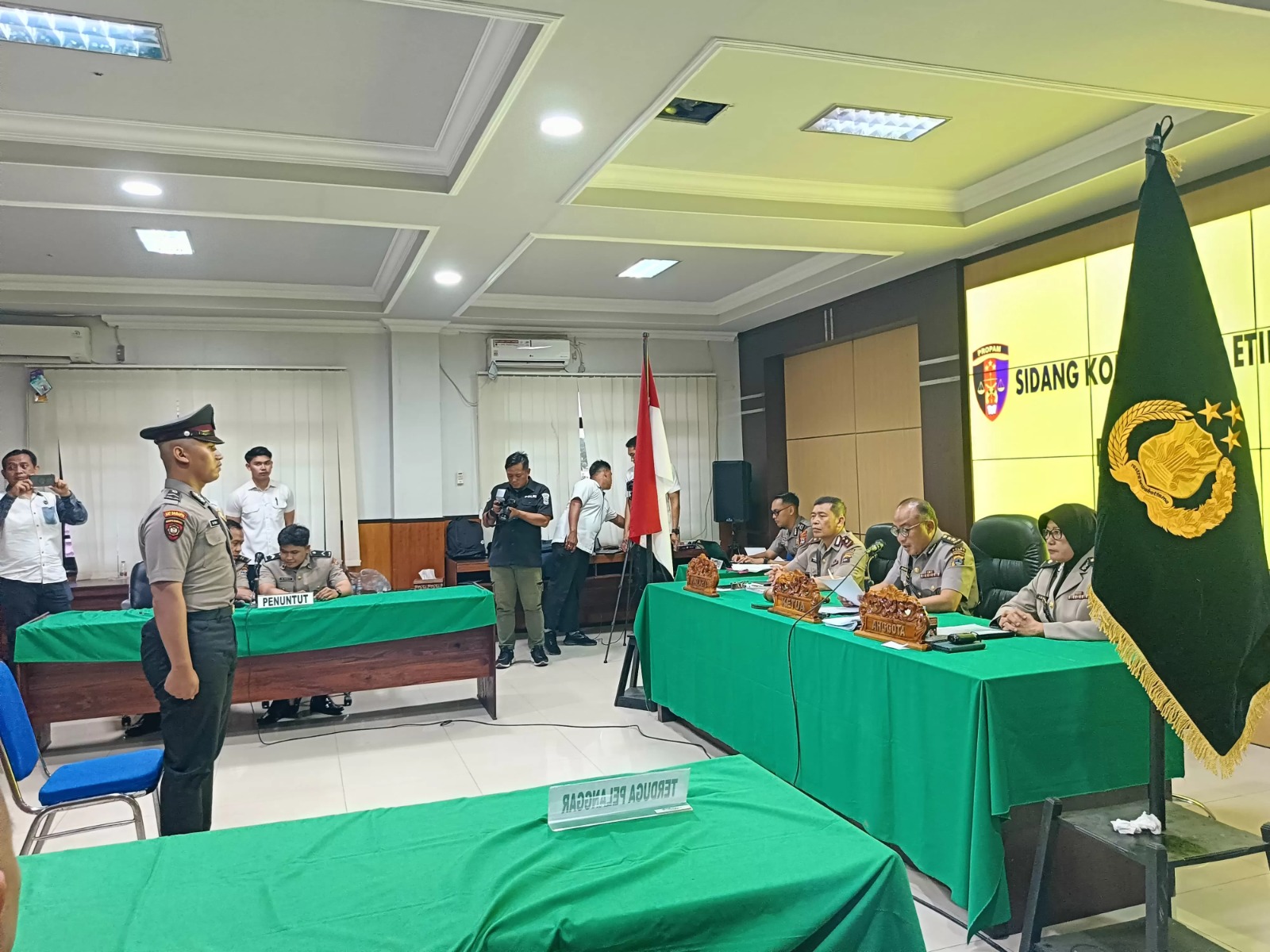 Suasana sidang Bripda Muhammad Seili. SHEILLA FARAZELA/RADAR BANJARMASIN