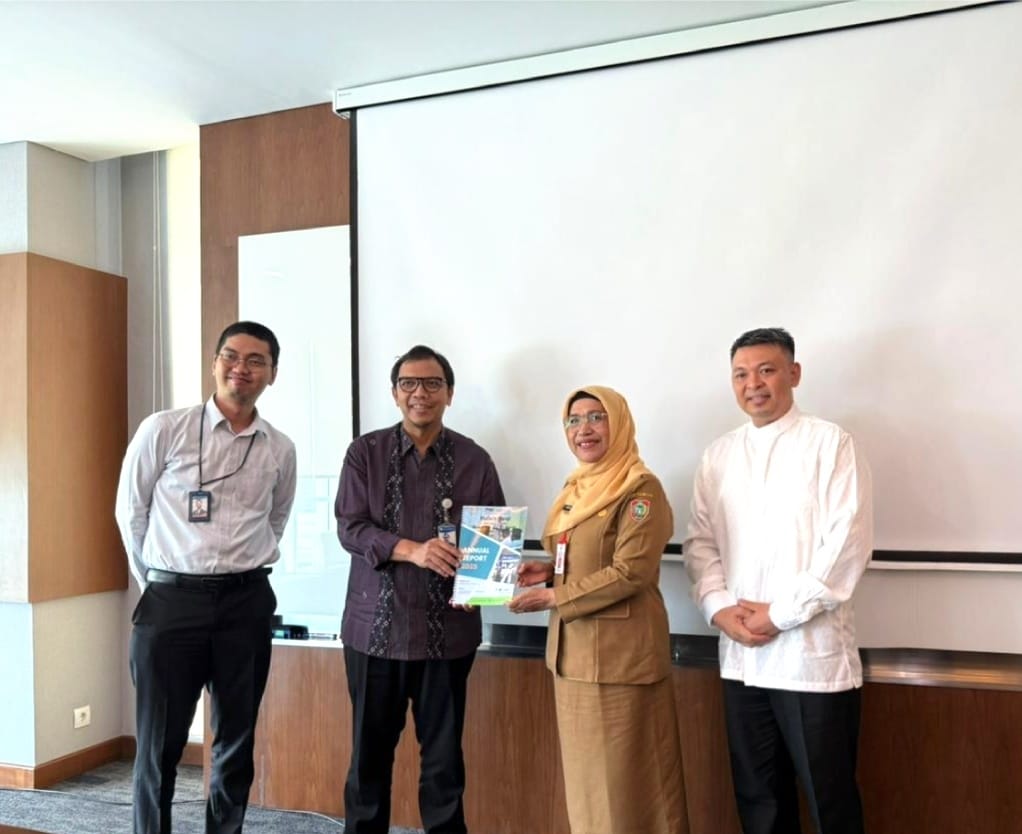 Kepala Perwakilan Bank Indonesia Kalteng,Yuliansah Andrias, didampingi Deputi, Adrian Pangestu, menerima Silaturahmi Ketua Umum PW MES Kalteng Norhani yang didampingi Sekum H Heru Hidayat.MES KALTENG