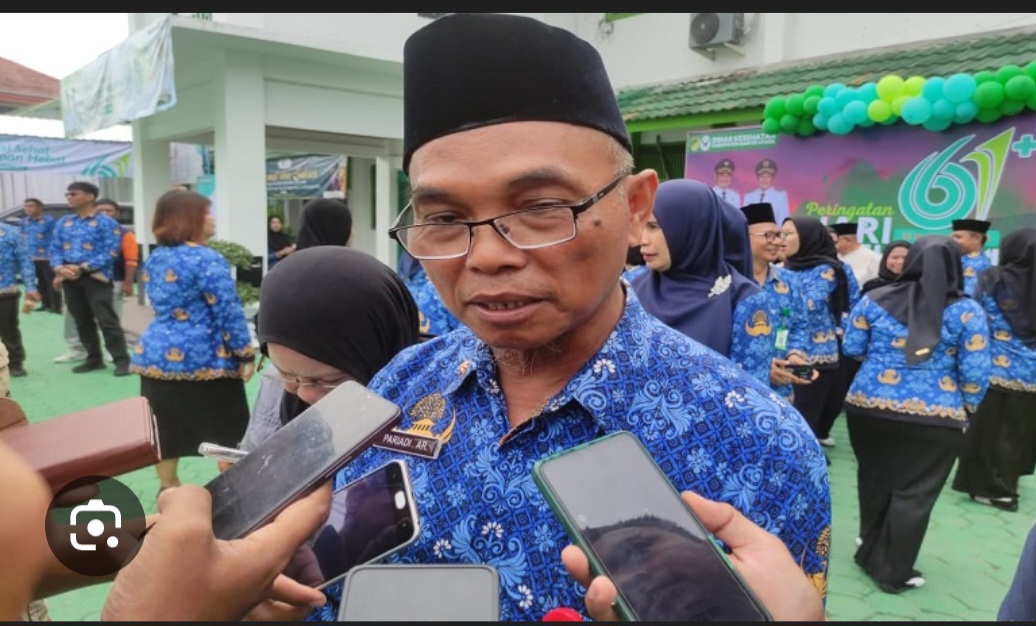 Kepala Dinas Kesehatan Barito Utara, Pariadi, AR