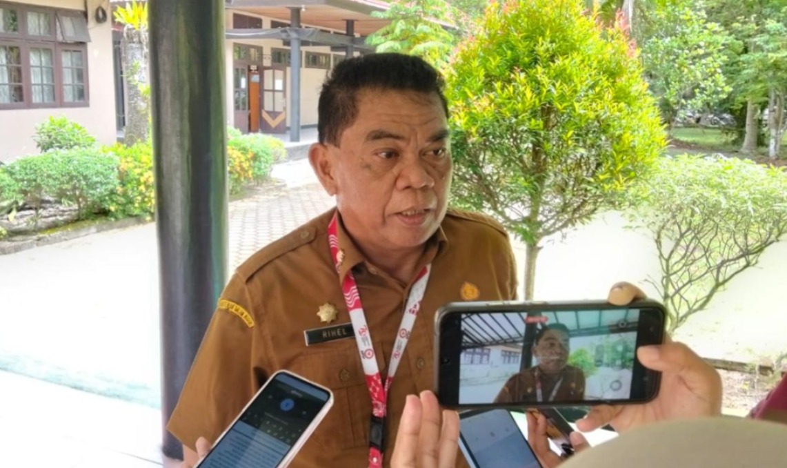 Kepala Kesbangpol Kotim, Rihel