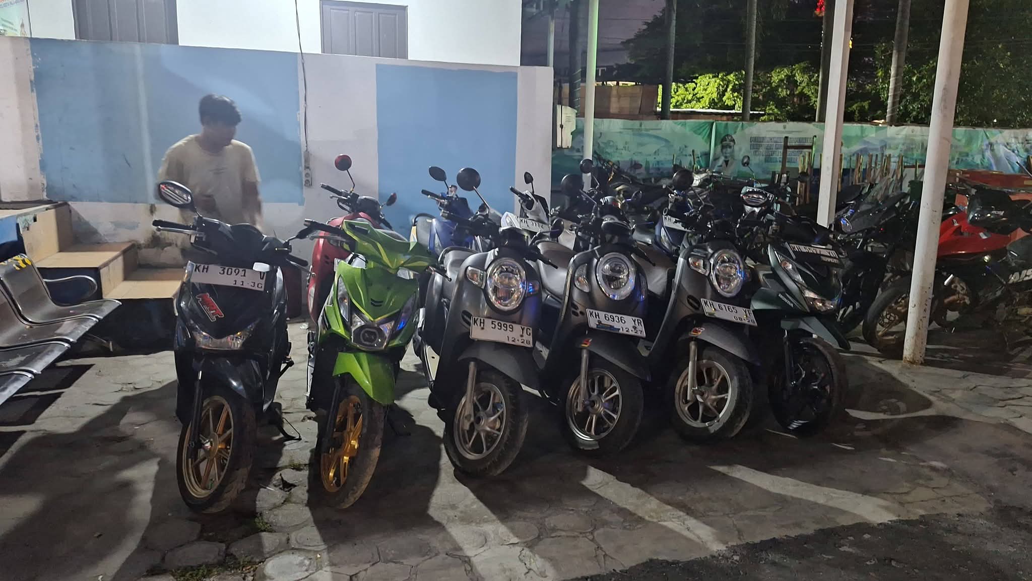 Barang bukti motor.