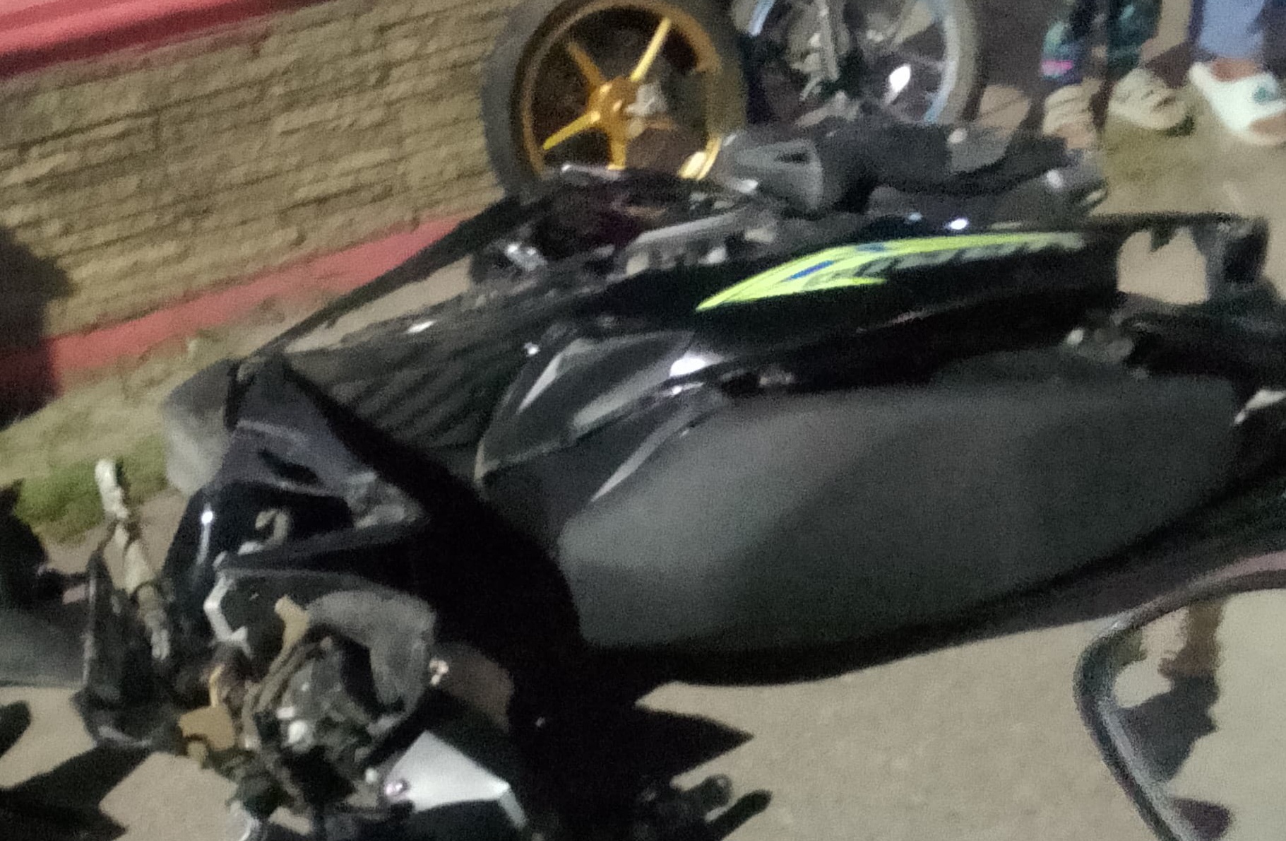 Sepeda motor remaja kecelakaan di Sampit.