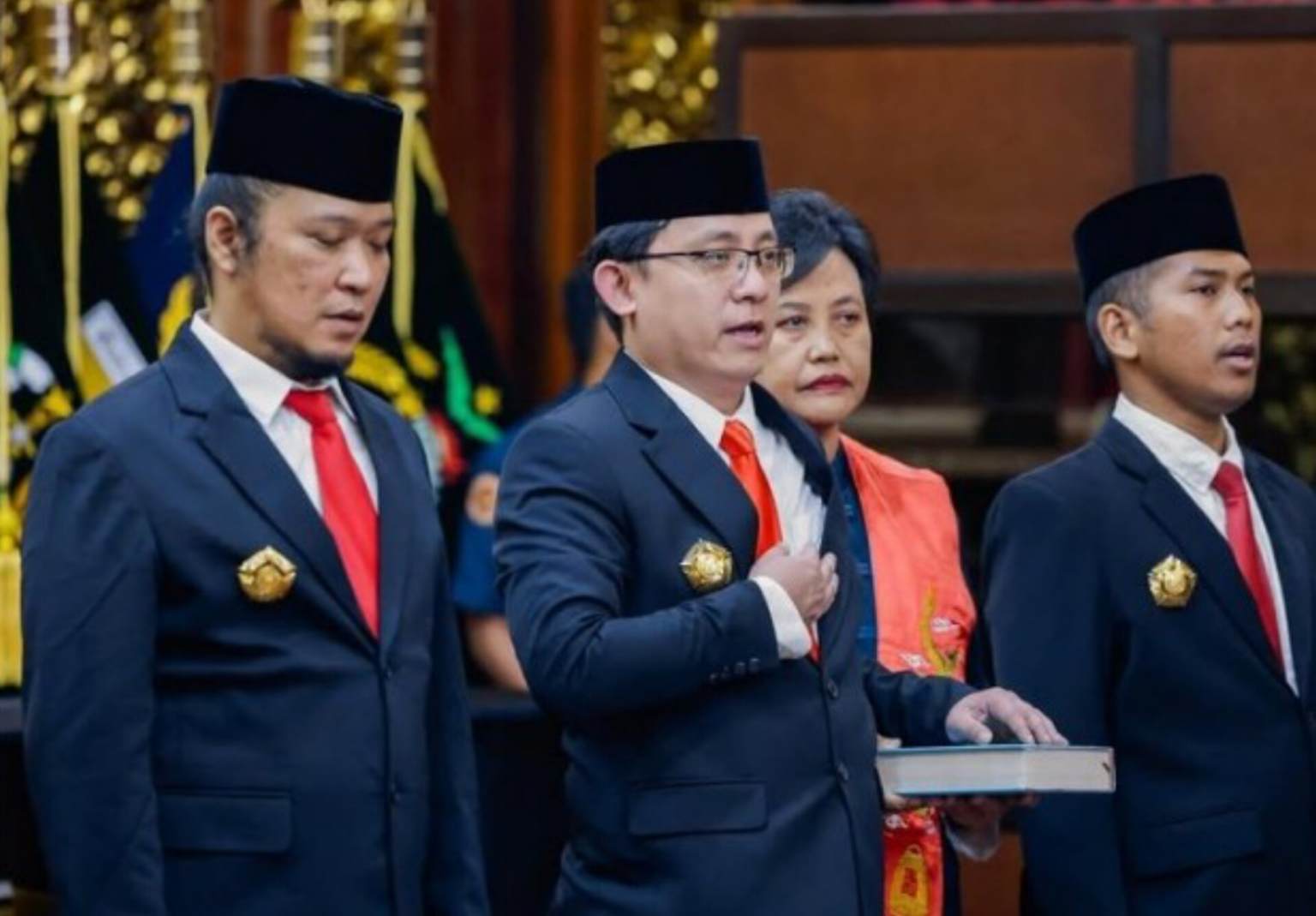 Noe Letto saat dilantik menjadi Ahli Dewan Pertahanan Nasional.