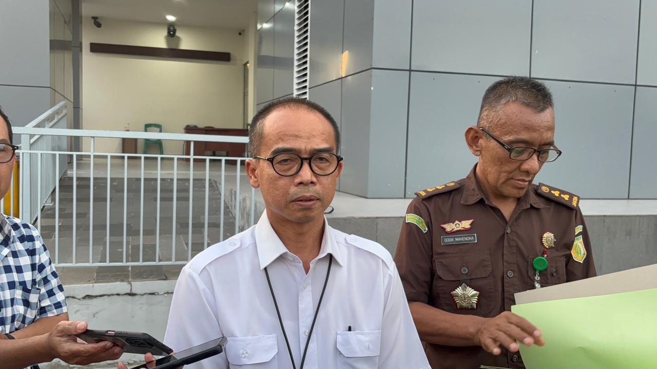 Asisten Intelijen Kejati Kalteng, Hendri Hanafi membeberkan soal pemeriksaan saksi KPU Kotim.